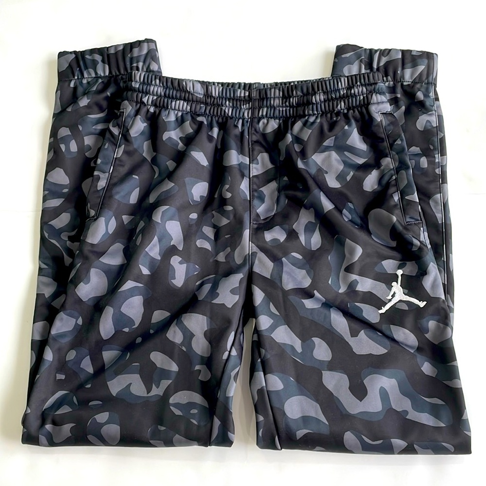Nike • Therma Fit Pants
